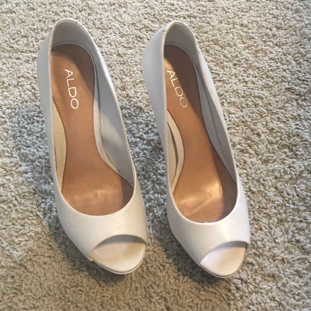 Aldo Peep-toe Nude Heels